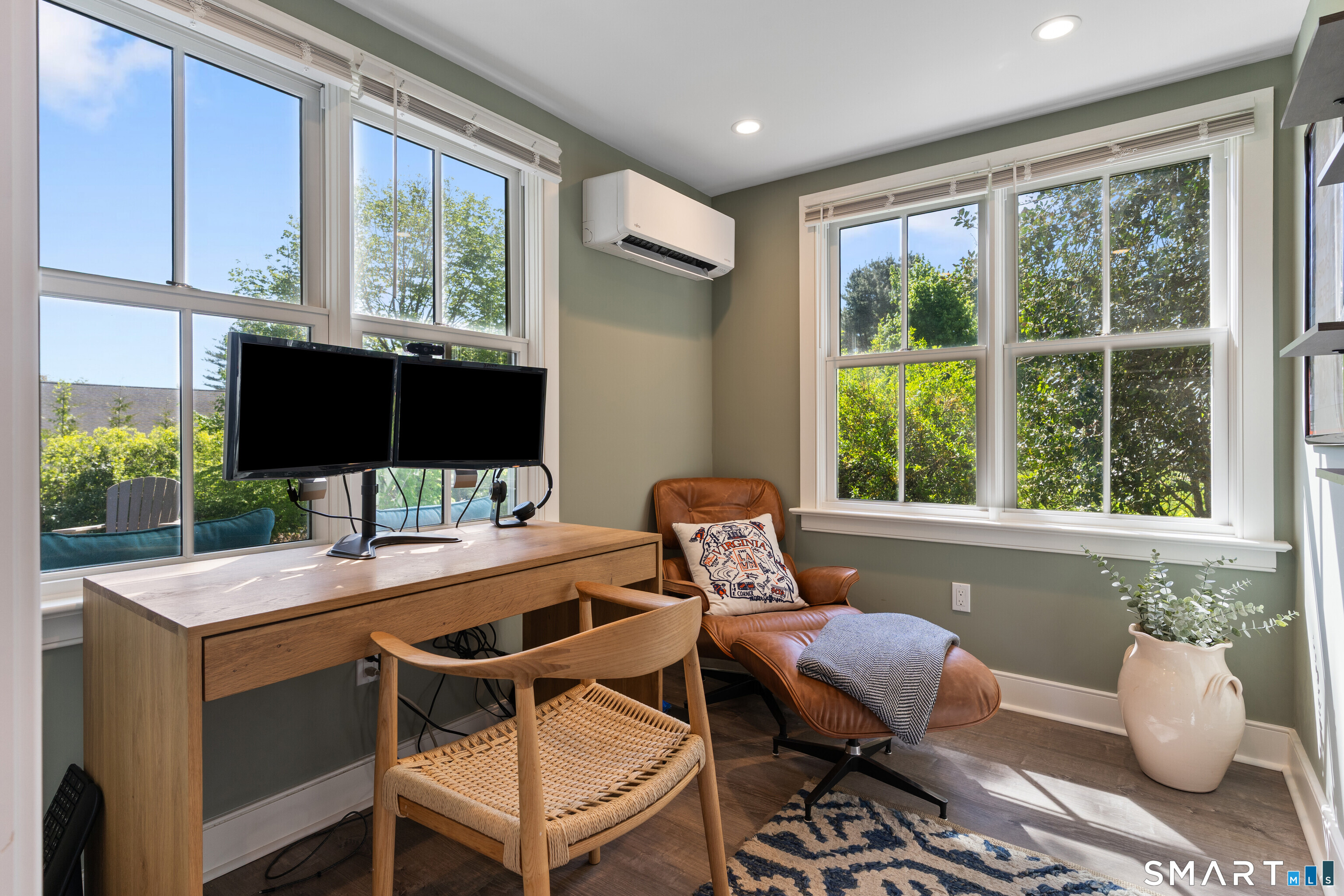 33 Village Drive New Canaan CT 06840