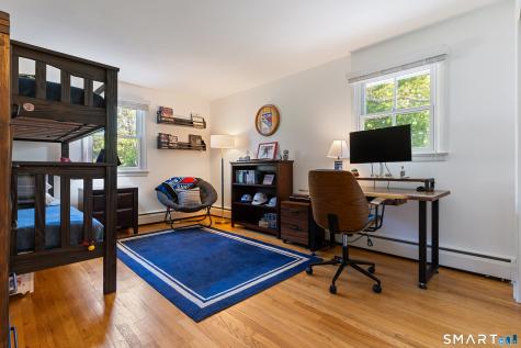 33 Village Drive New Canaan CT 06840