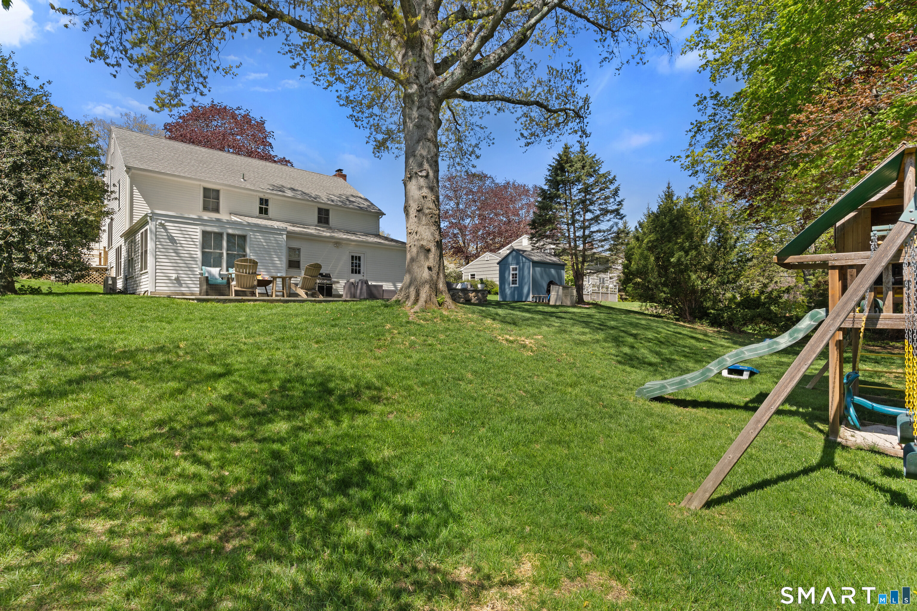 33 Village Drive New Canaan CT 06840