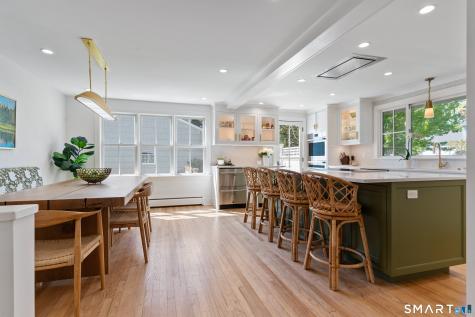33 Village Drive New Canaan CT 06840