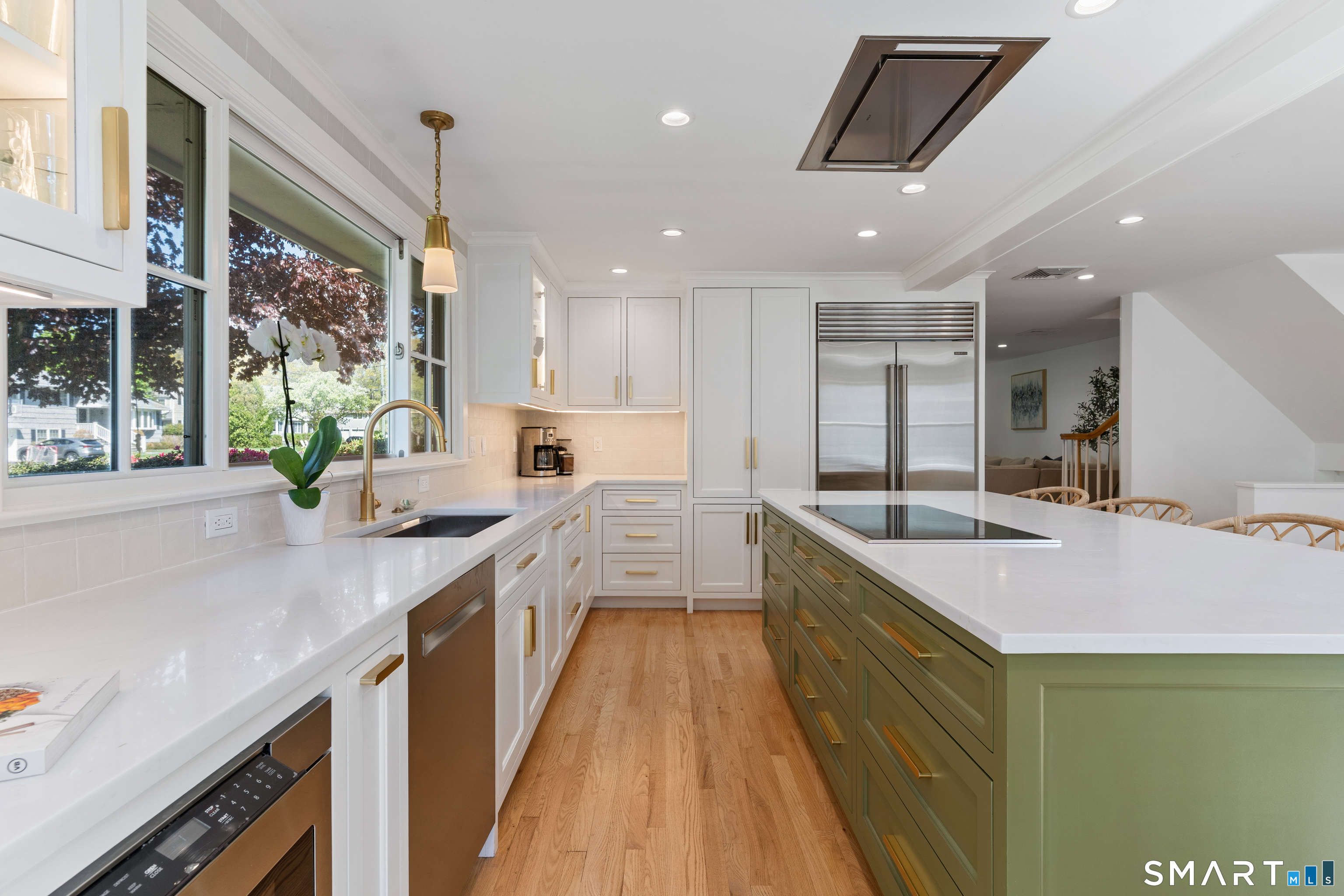 33 Village Drive New Canaan CT 06840