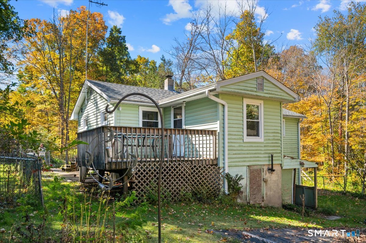 135 Atwoodville Road Mansfield CT 06250