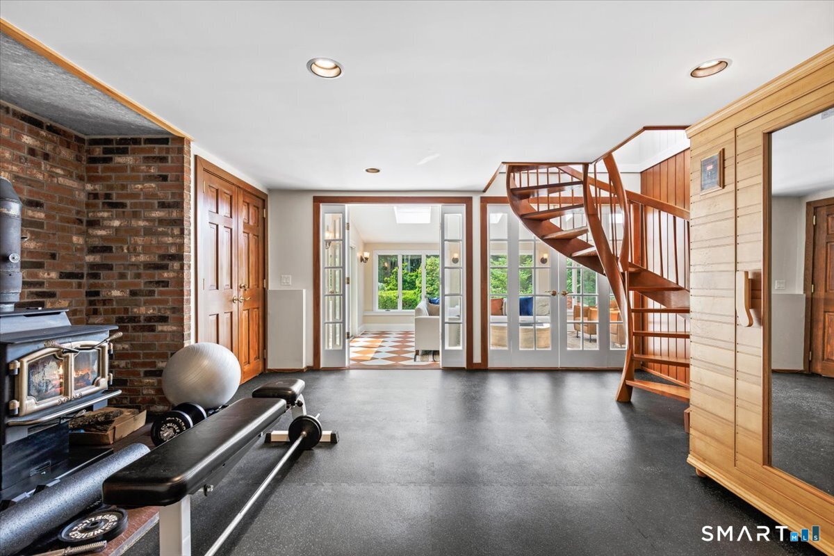 248 Turtle Back Road New Canaan CT 06840