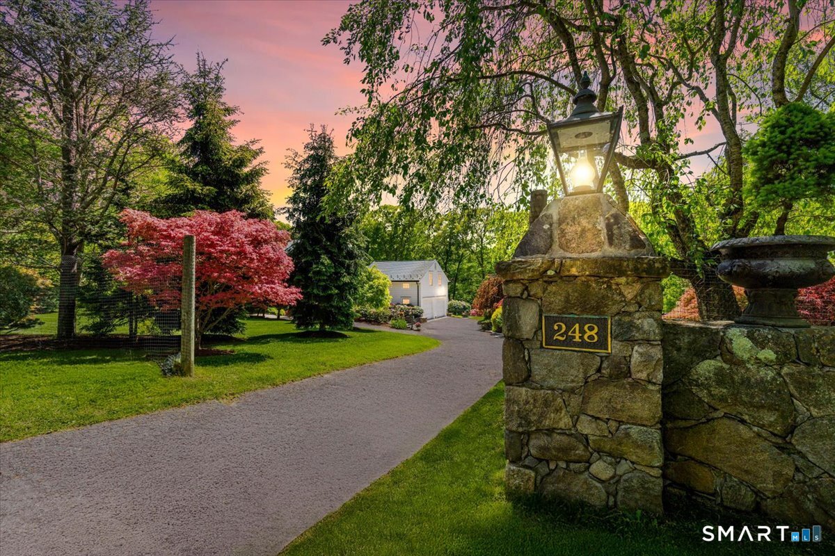 248 Turtle Back Road New Canaan CT 06840
