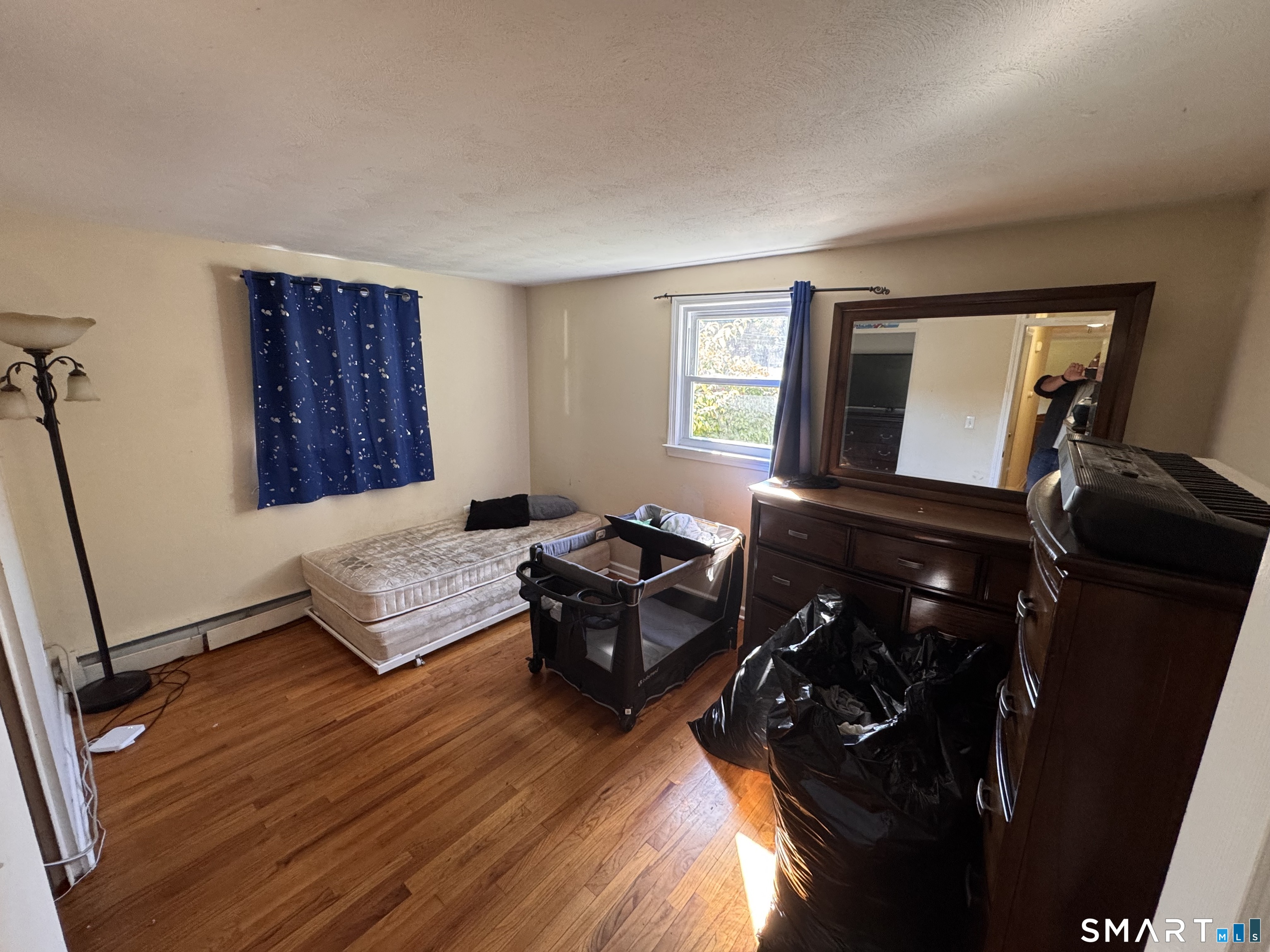 33 Hilton Drive East Hartford CT 06118