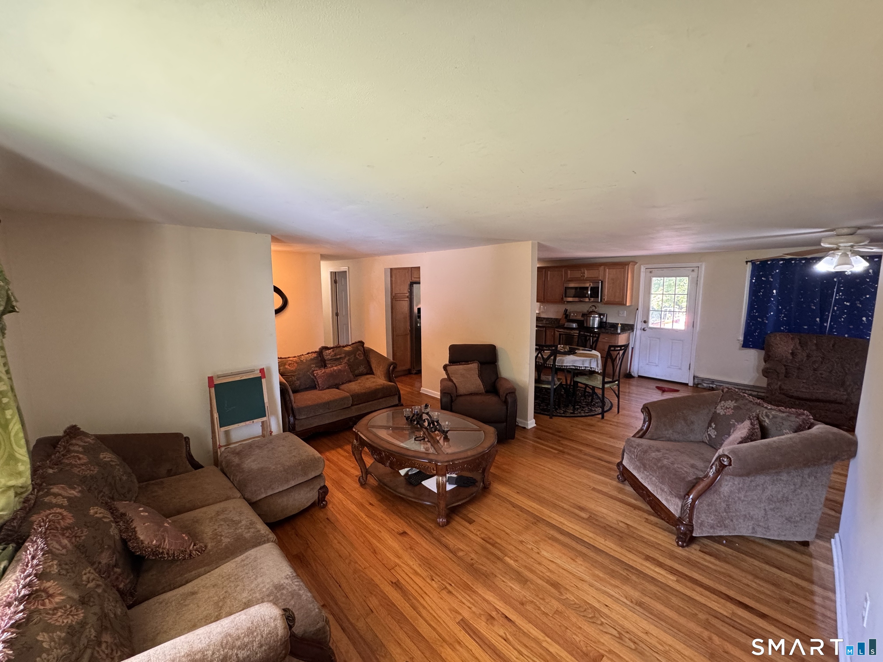 33 Hilton Drive East Hartford CT 06118