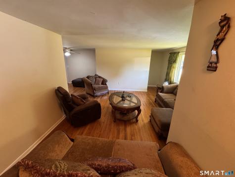 33 Hilton Drive East Hartford CT 06118