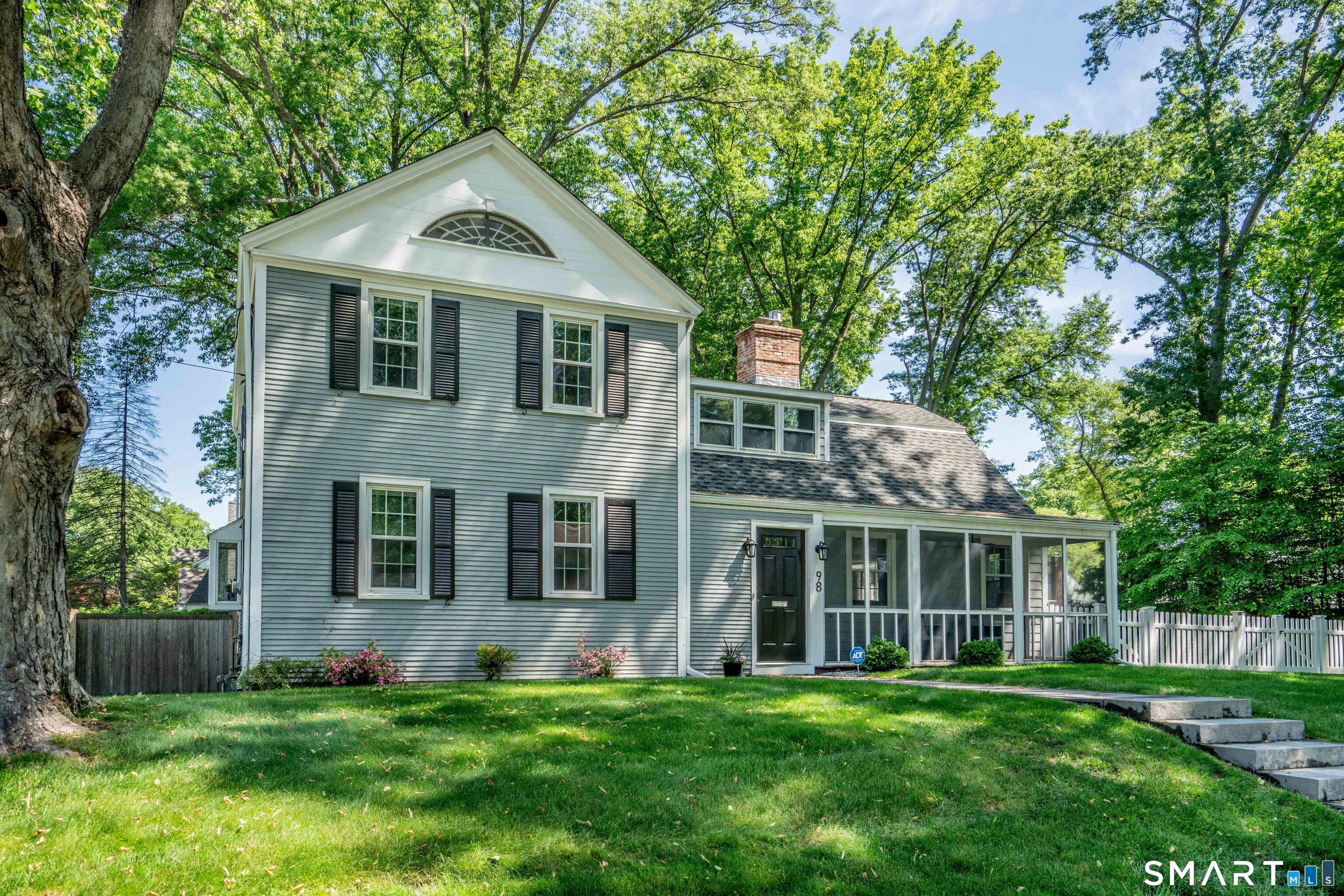98 Colony Road West Hartford CT 06119
