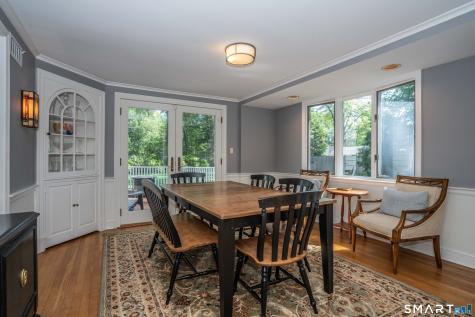 98 Colony Road West Hartford CT 06119