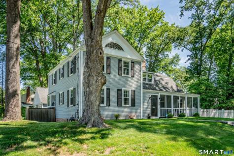 98 Colony Road West Hartford CT 06119