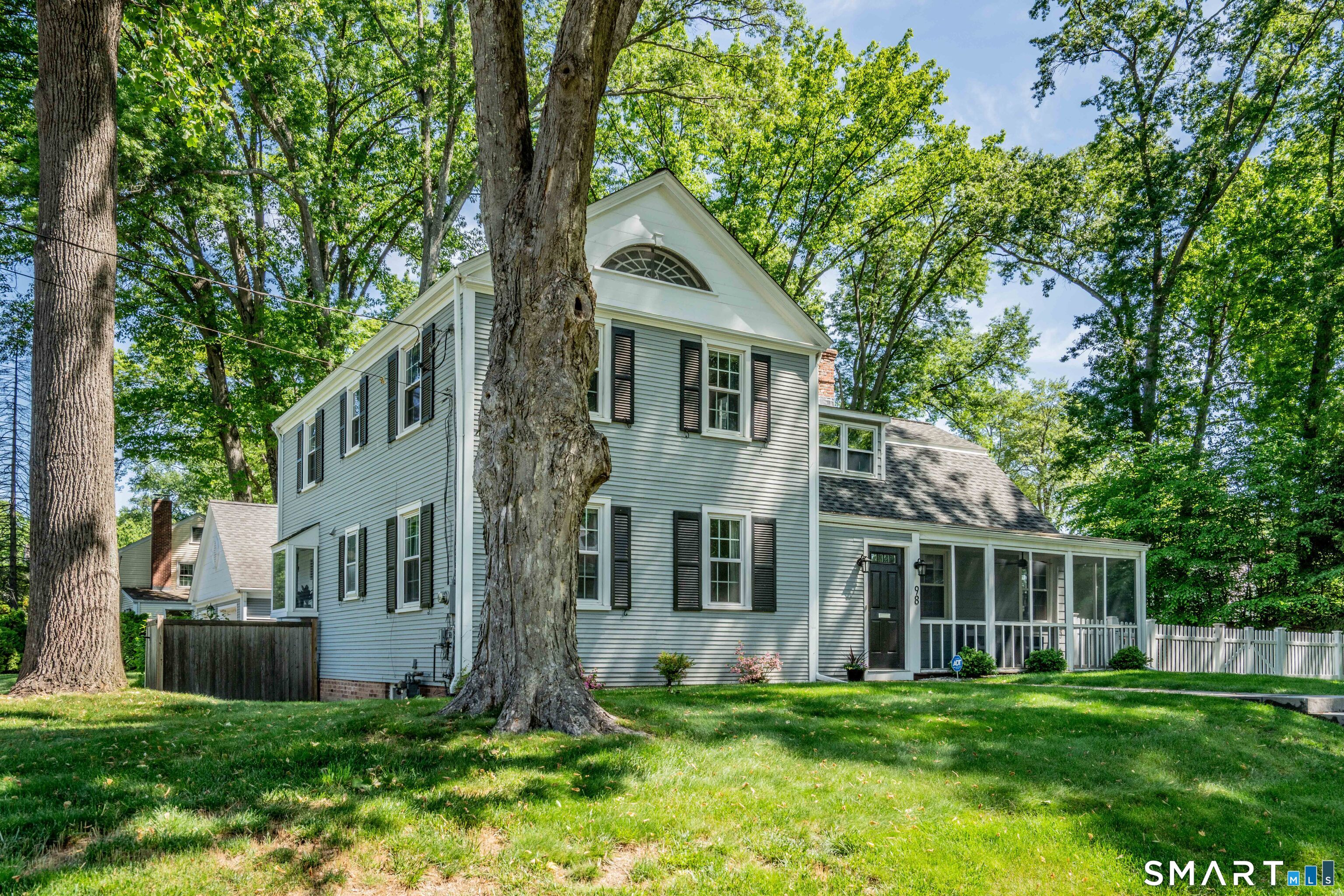 98 Colony Road West Hartford CT 06119