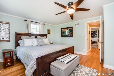98 Colony Road West Hartford CT 06119