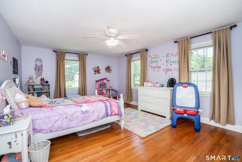 98 Colony Road West Hartford CT 06119