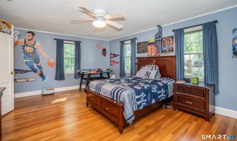 98 Colony Road West Hartford CT 06119