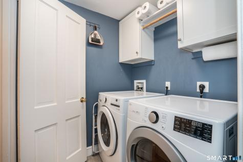 98 Colony Road West Hartford CT 06119
