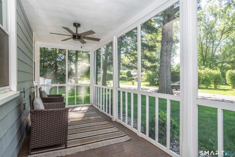 98 Colony Road West Hartford CT 06119