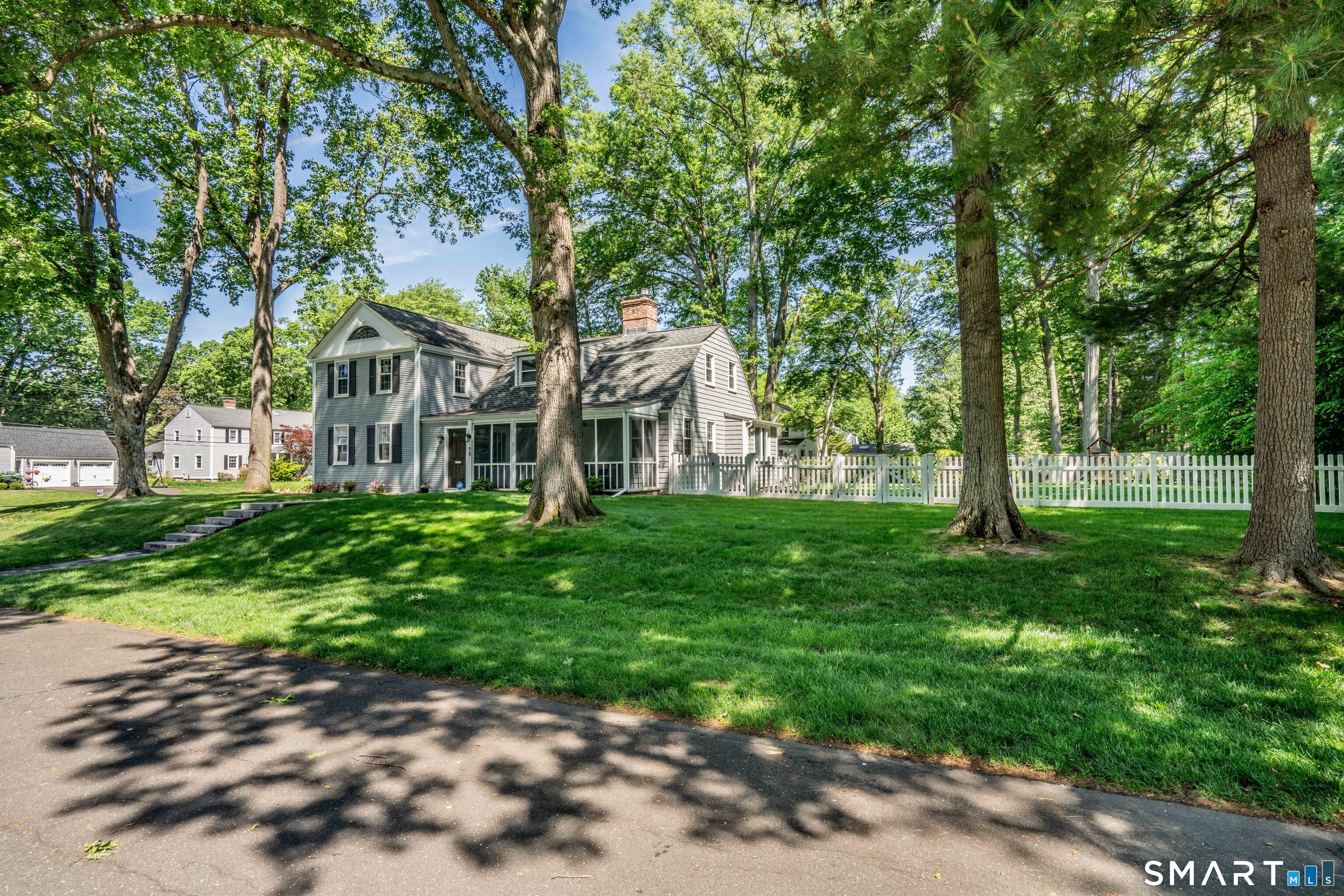 98 Colony Road West Hartford CT 06119