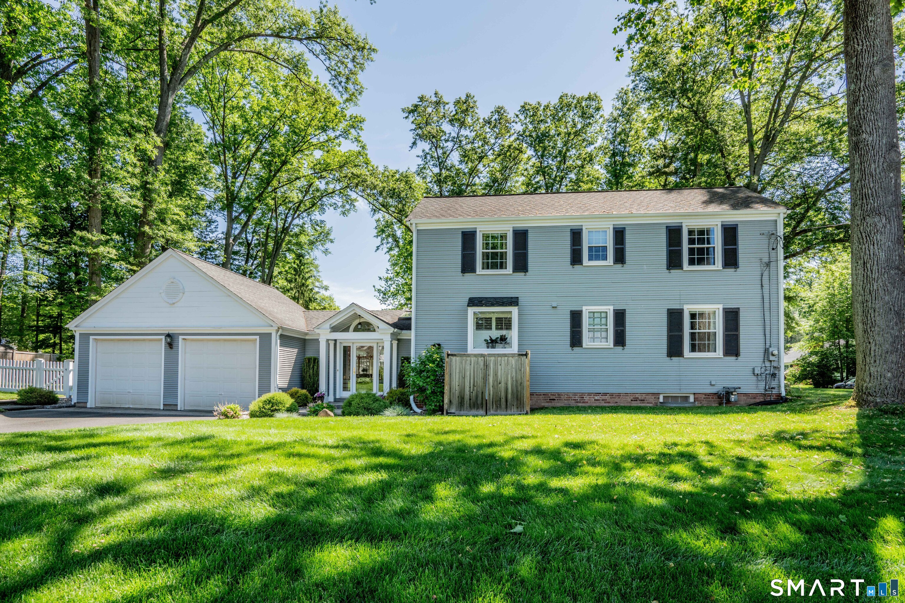 98 Colony Road West Hartford CT 06119