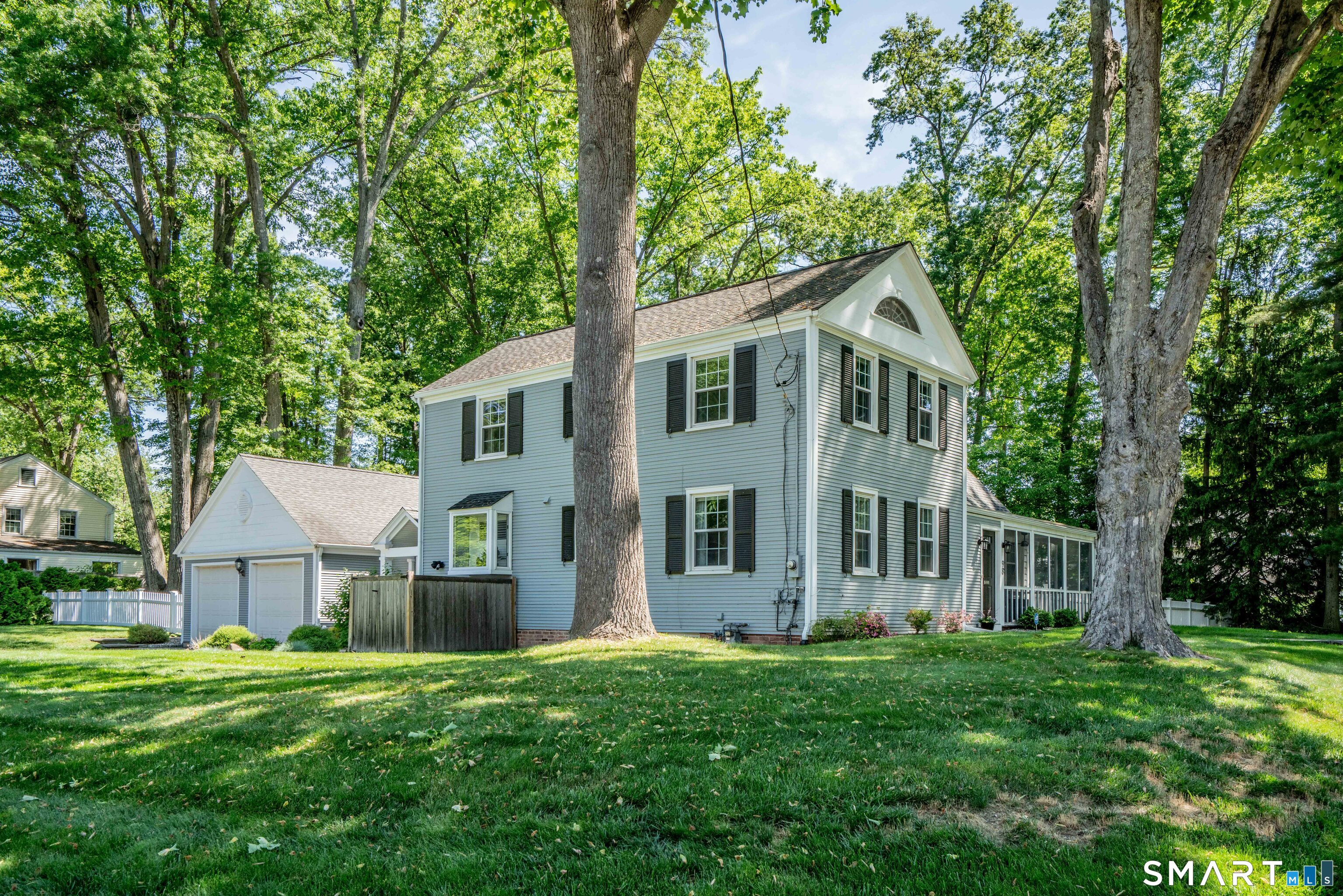 98 Colony Road West Hartford CT 06119