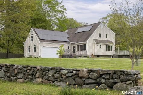 158 Wyassup Road North Stonington CT 06359