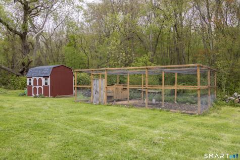158 Wyassup Road North Stonington CT 06359