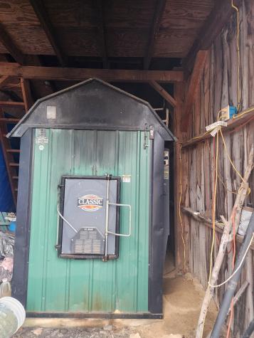 576 Voluntown Road Griswold CT 06351