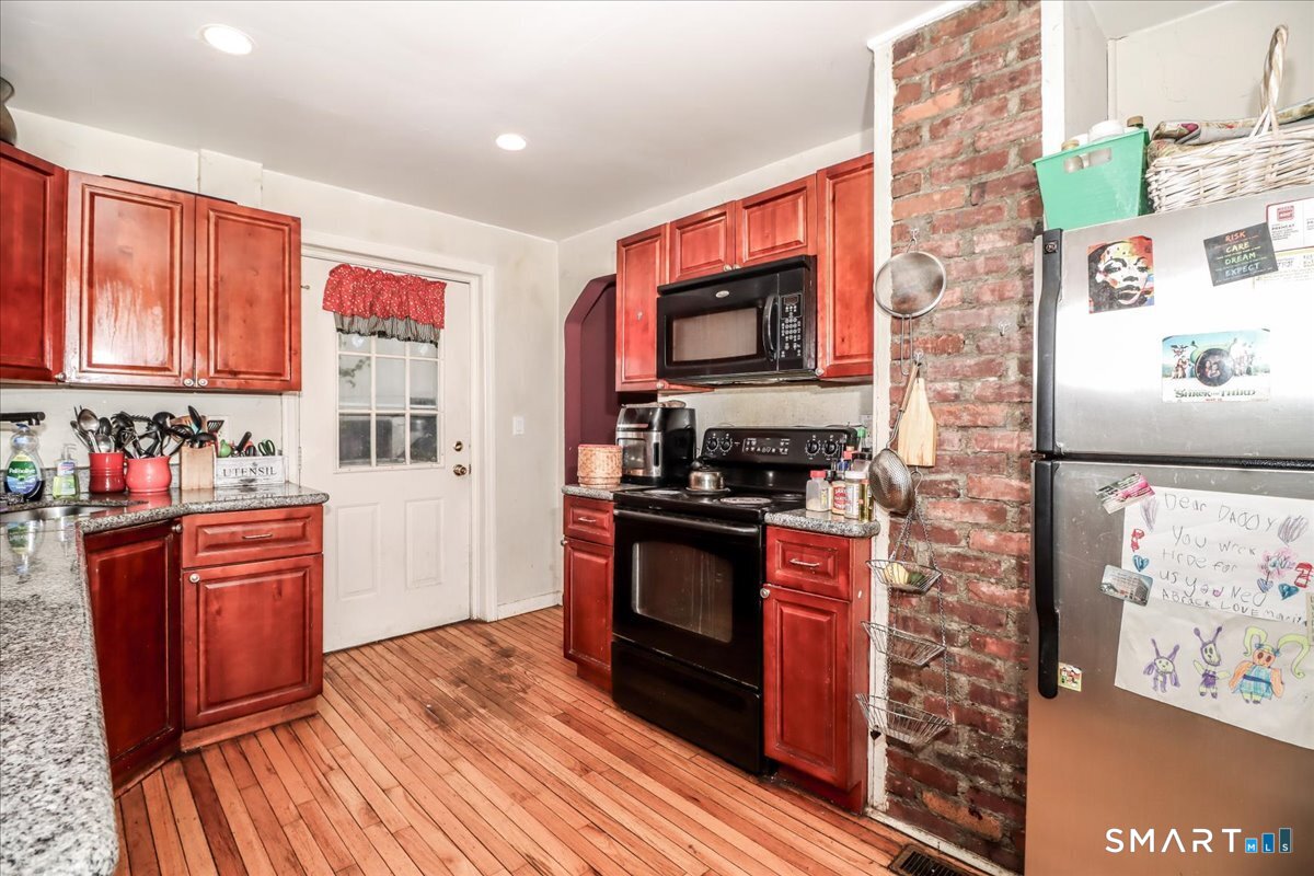 30 Lenox Avenue Stamford CT 06906