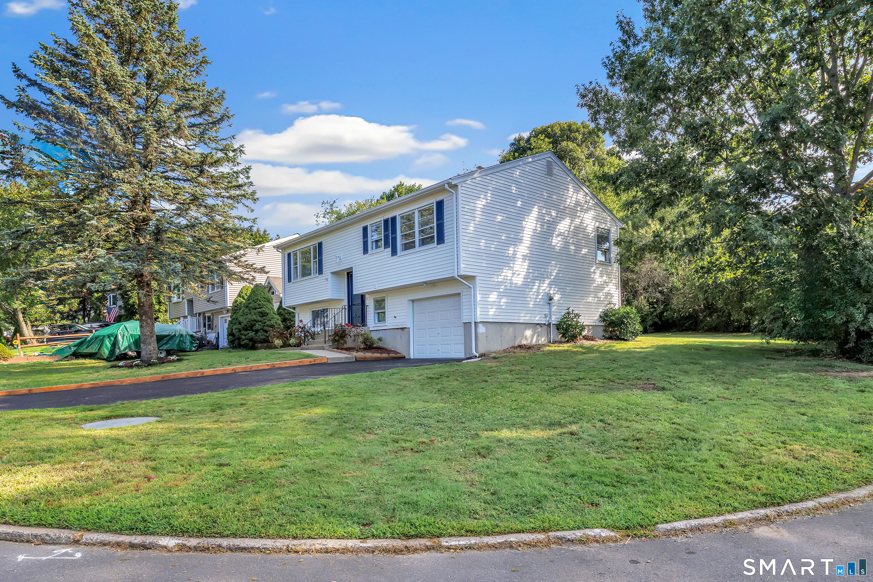 77 Meadow Lark Road Naugatuck CT 06770