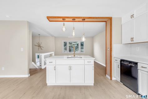 77 Meadow Lark Road Naugatuck CT 06770