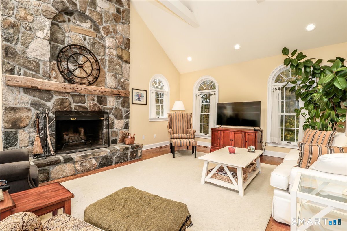 Brookfield CT 06804