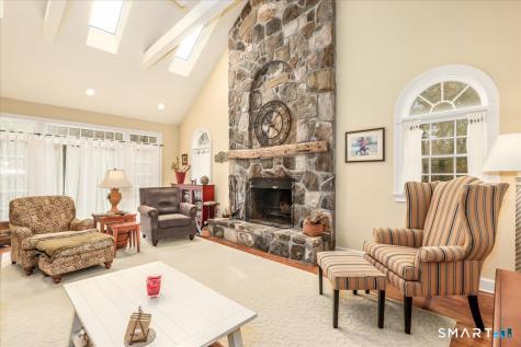 Brookfield CT 06804
