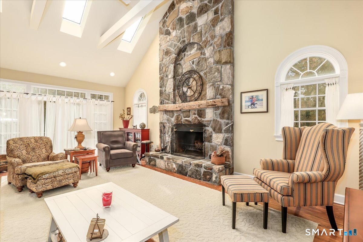 Brookfield CT 06804