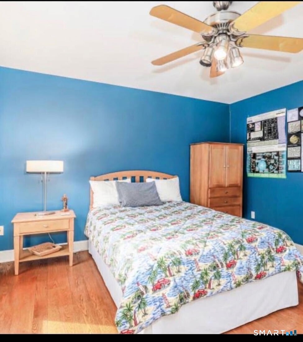 Brookfield CT 06804