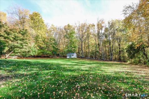 Brookfield CT 06804