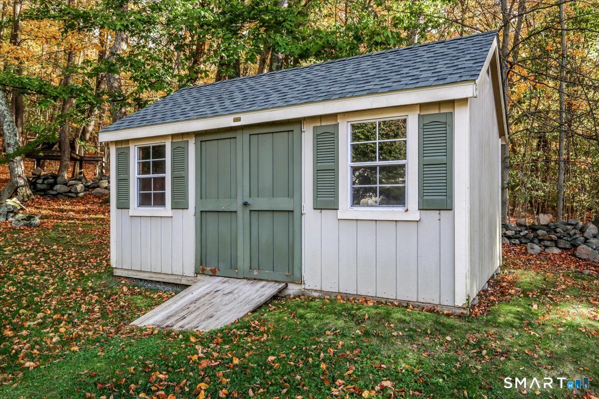 Brookfield CT 06804
