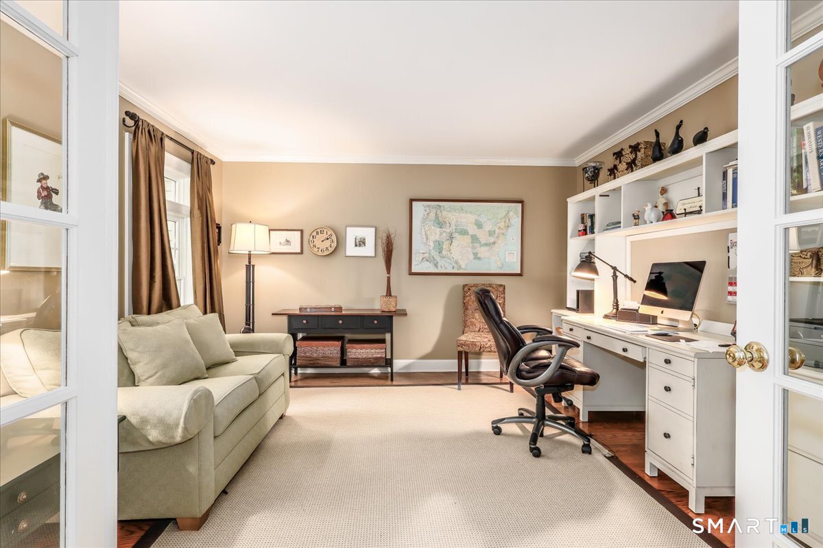 Brookfield CT 06804