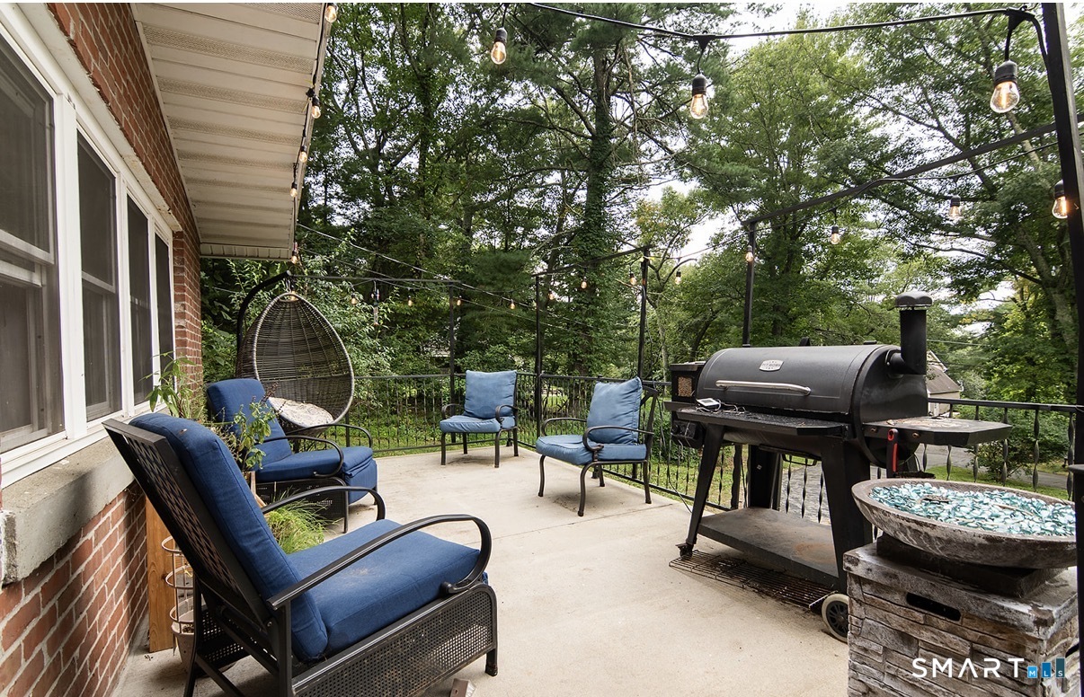 686 Squaw Rock Road Plainfield CT 06354