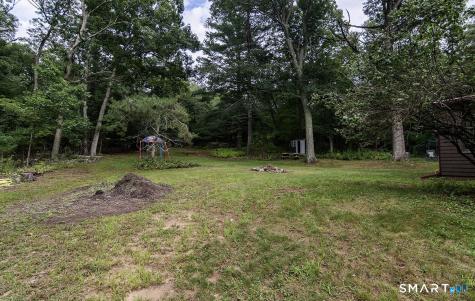 686 Squaw Rock Road Plainfield CT 06354