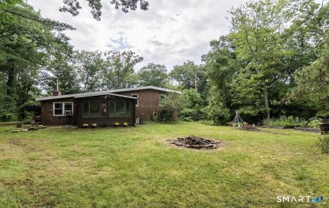 686 Squaw Rock Road Plainfield CT 06354