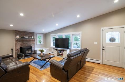686 Squaw Rock Road Plainfield CT 06354