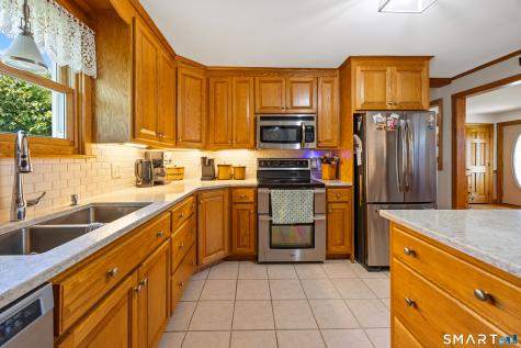 31 Brackenridge Drive Waterbury CT 06706
