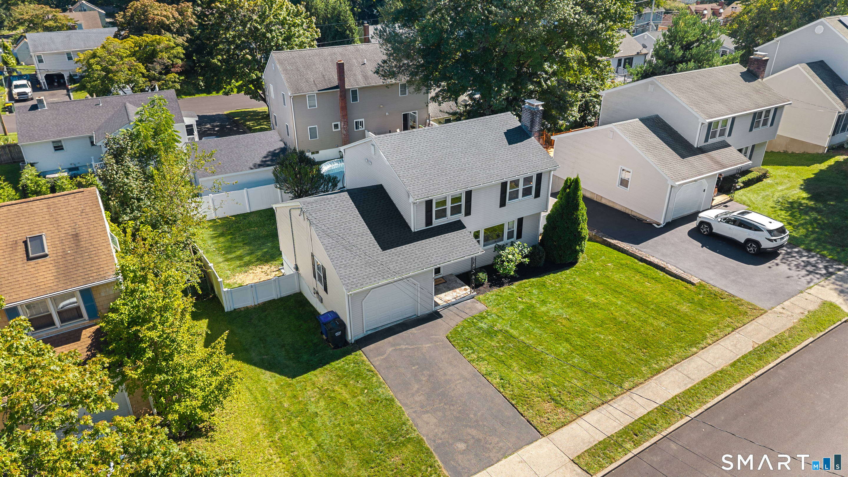 47 Old Stratfield Road Fairfield CT 06825