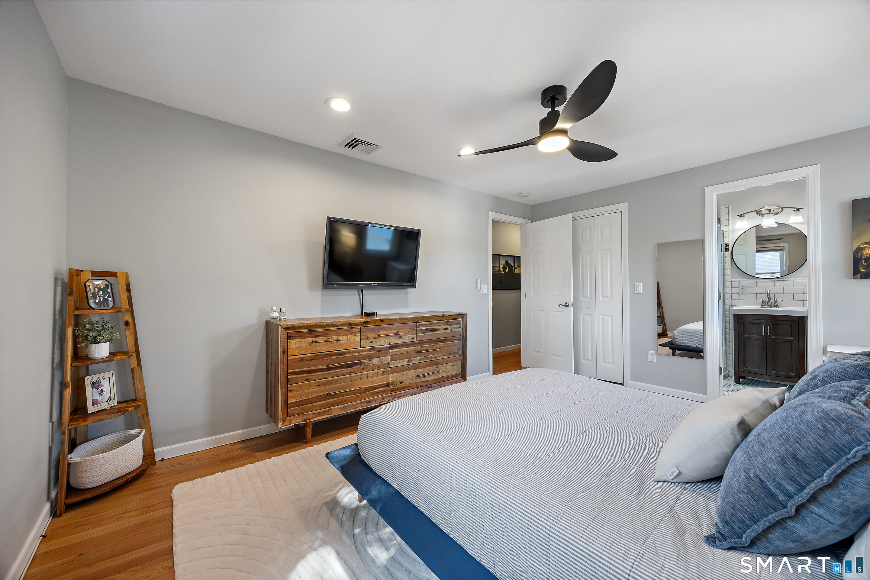 47 Old Stratfield Road Fairfield CT 06825