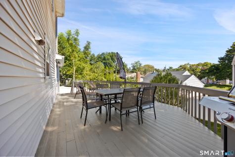 47 Old Stratfield Road Fairfield CT 06825