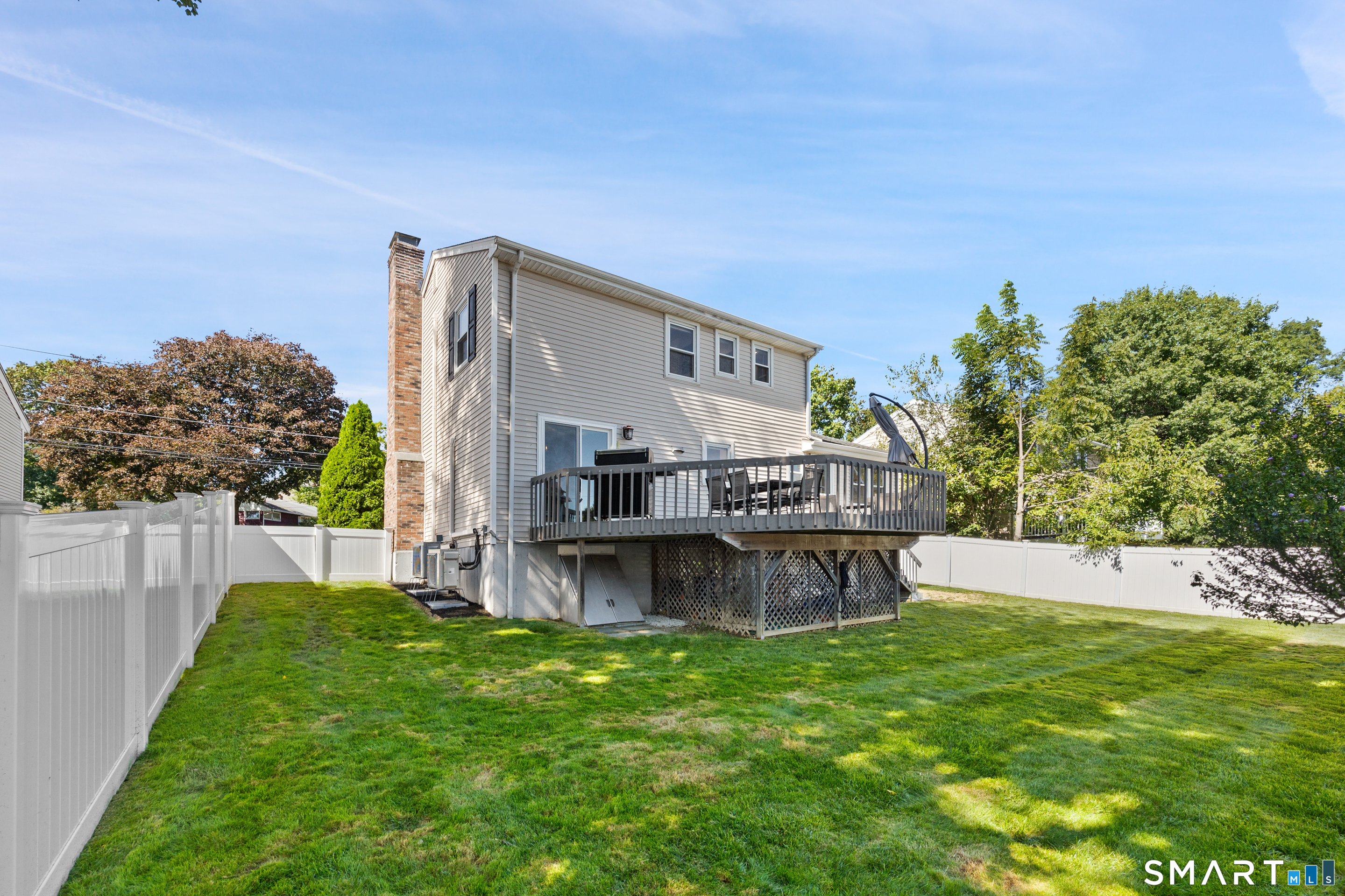 47 Old Stratfield Road Fairfield CT 06825
