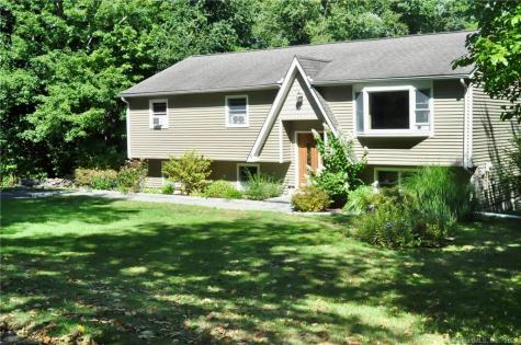 6 Mcintyre Road New Fairfield CT 06812