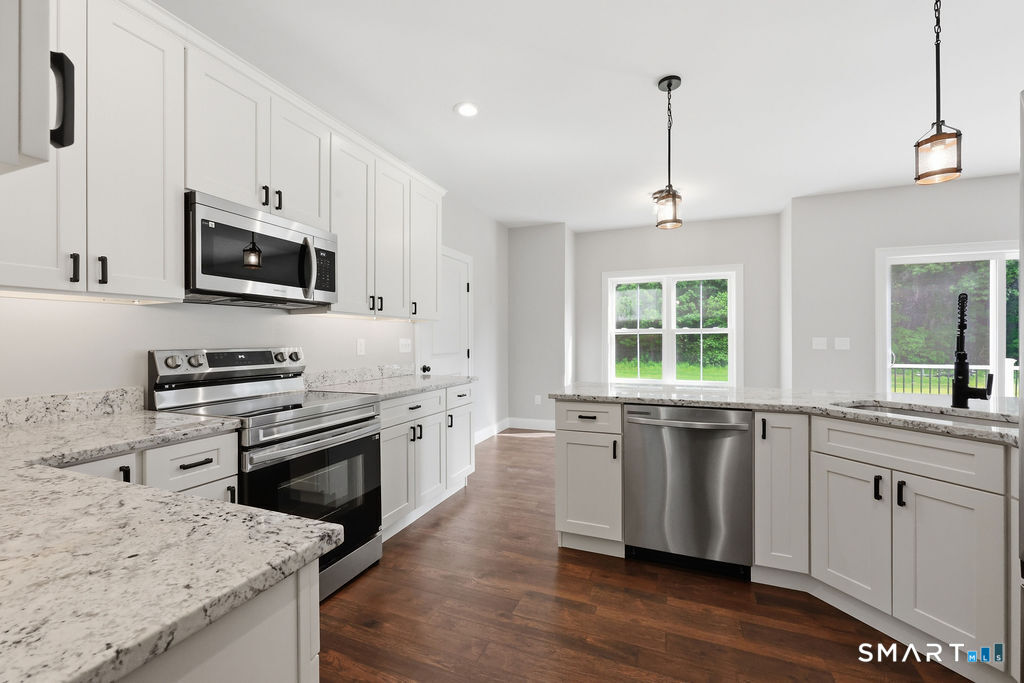 857 Stone Road Windsor CT 06095