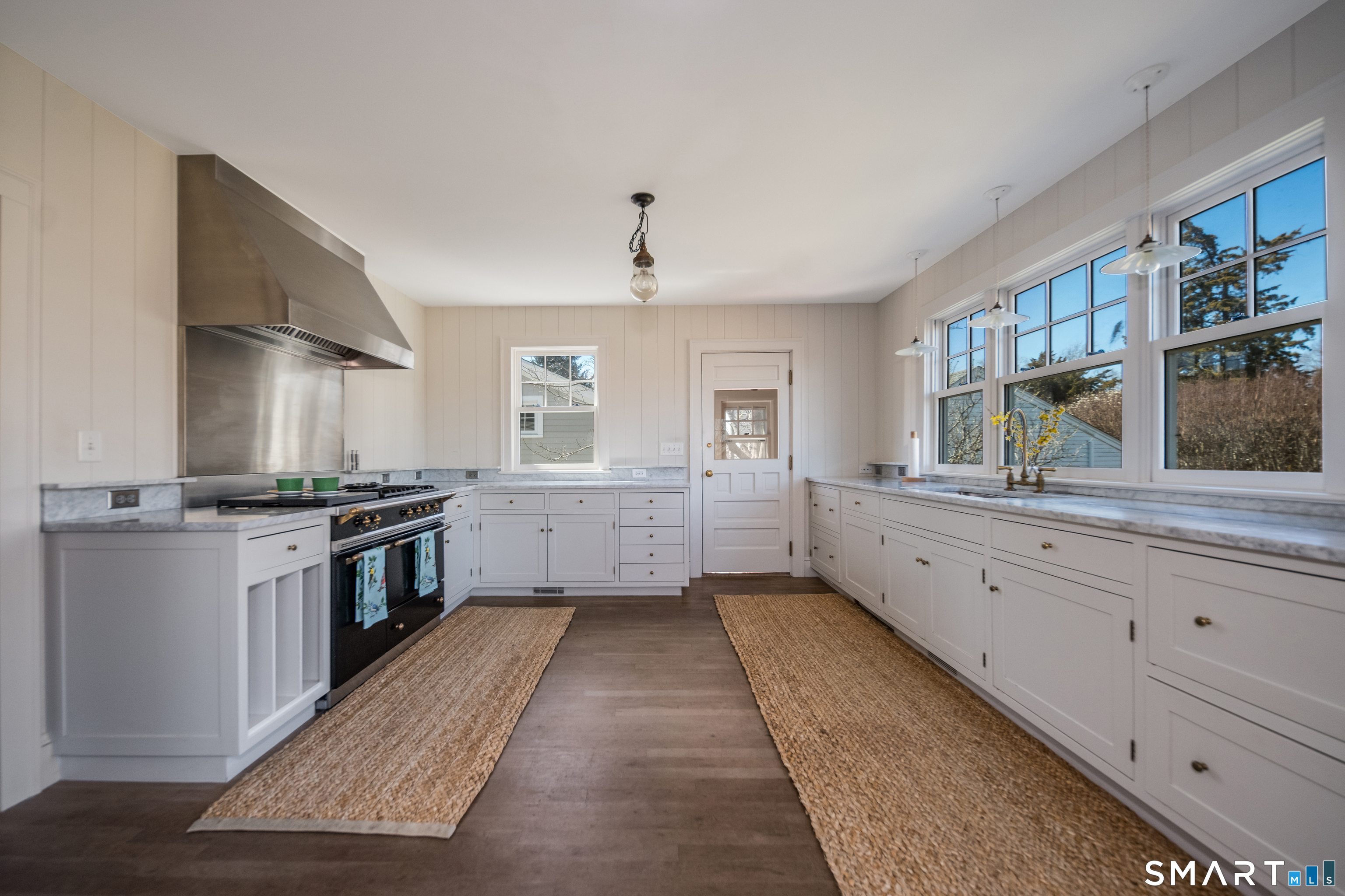 22 Wall Street Stonington CT 06378