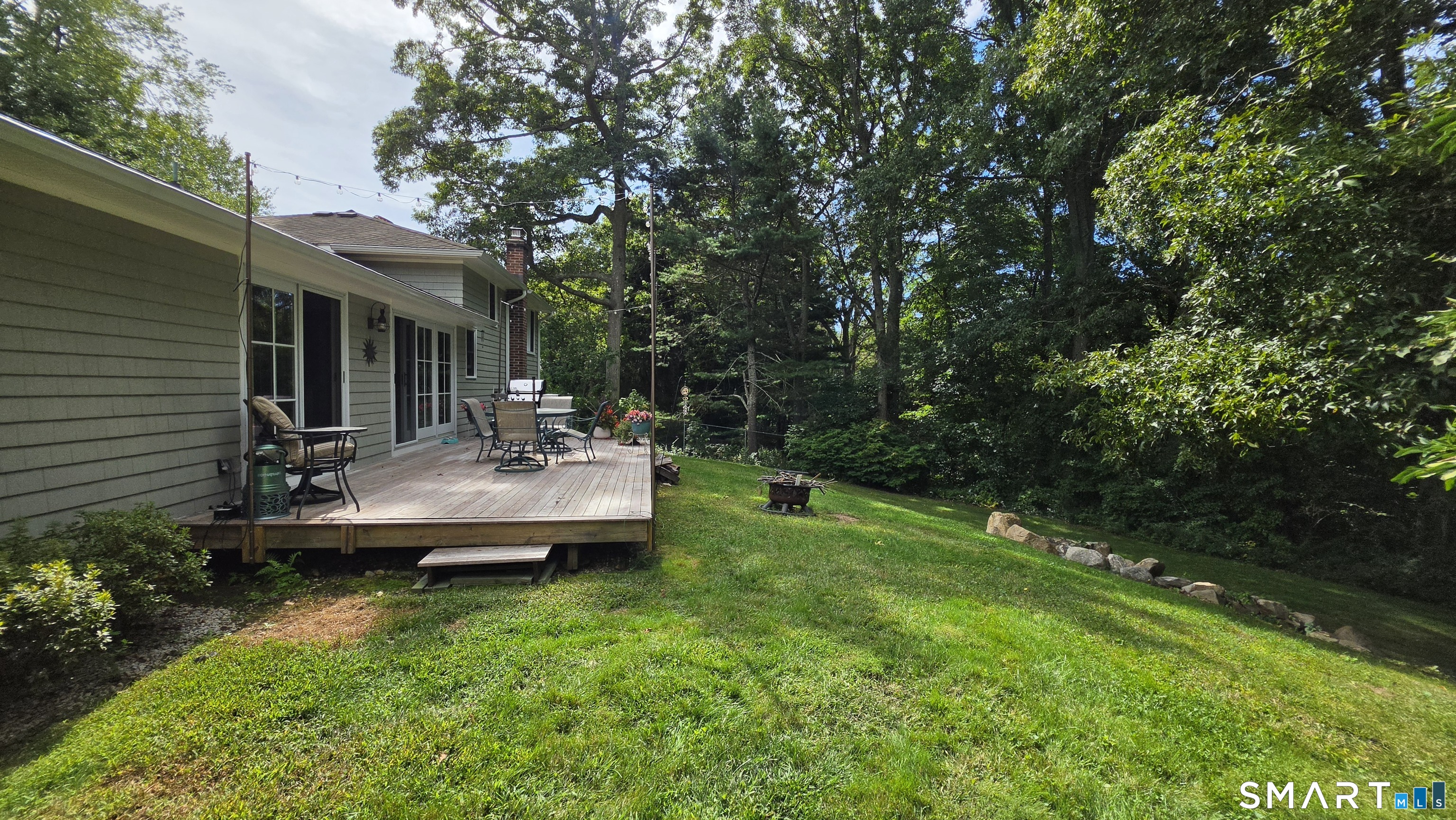261 Ridgewood Drive Groton CT 06355