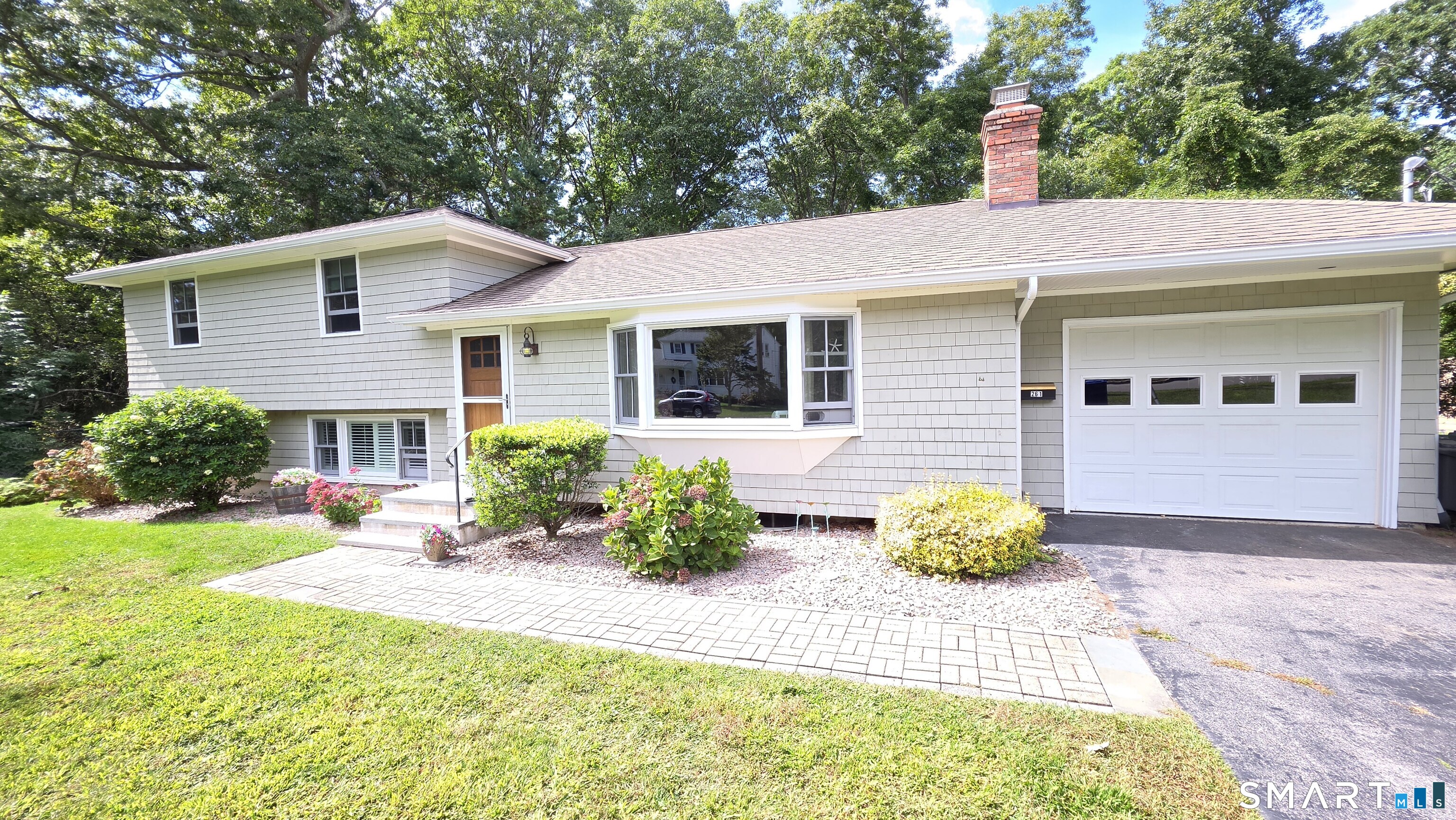 261 Ridgewood Drive Groton CT 06355